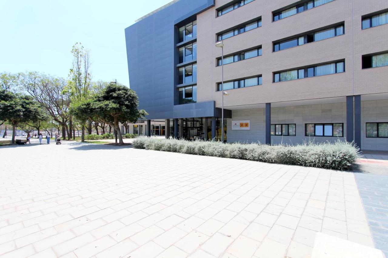 Villa Alojamiento Y Congresos - Villa Universitaria San Vicente Raspeig Dış mekan fotoğraf